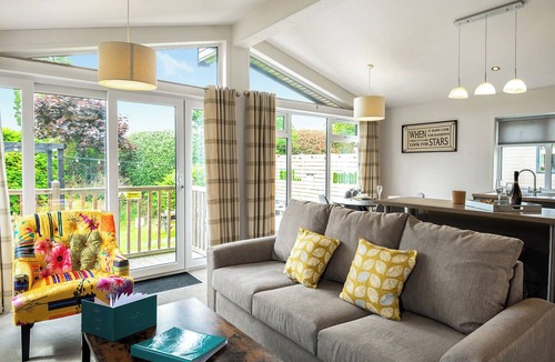Raywell Ski Chalet | 1 bedroom accommodation in Raywell, Beverley