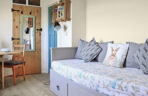Gloucester Cottage | 1 bedroom accommodation in Gloucester