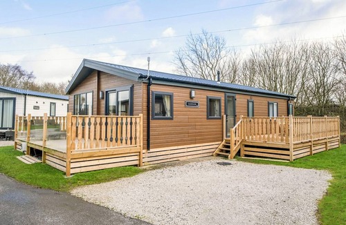 Carnforth Ski Chalet | 1 bedroom accommodation in Carnforth