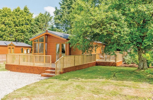 Molleston Ski Chalet | 1 bedroom accommodation in Narberth, Nr Tenby