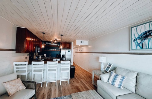 McCutcheon Field Condo | 1 Bedroom Condo at Topsail Dunes w/POOL