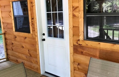 Unaka Cabin | 1 Bedroom Cabin located in Cherokee National Forest near Tellico Plains, Tn