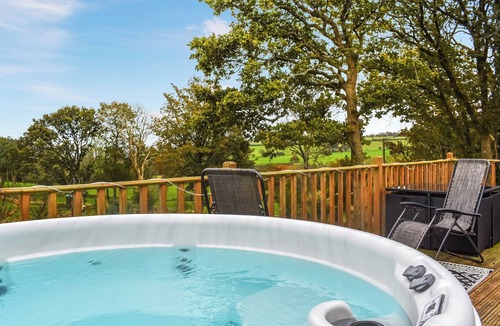 Llanfihangel-Ystrad Cottage | 1 bedroom accommodation in Lampeter Cambrian mountains