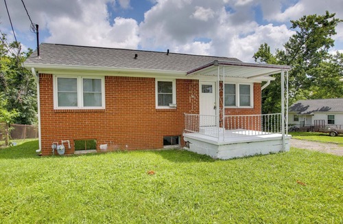 Hopkinsville House | 1 Mi to Dtwn! Cozy Hopkinsville Hideaway