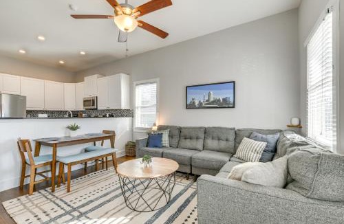Downtown House | 1 Mi to Dtwn Home with Backyard in Raleigh!