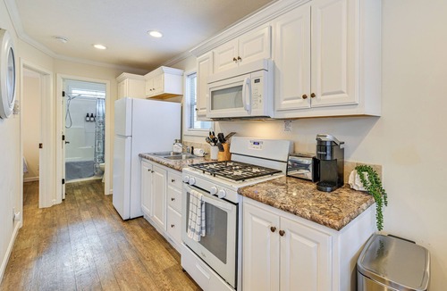 Sherrills Ford House | < 1 Mi to Lake Norman Marina: Home w/Pool Access