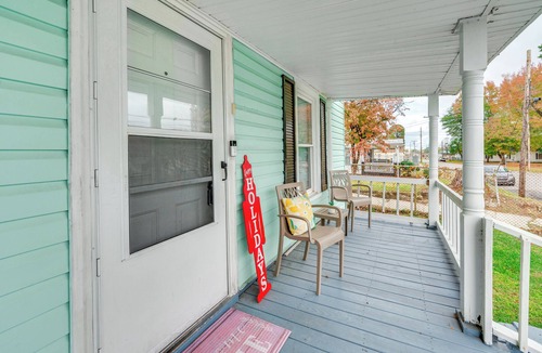 Greenville House | 1 Mi to Stadium: Home w/Porch in Greenville!