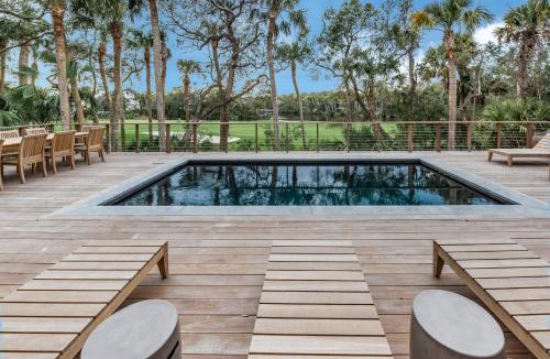 Vanderhorst Plantation House | 1 Nicklaus Lane by Akers Ellis Rentals