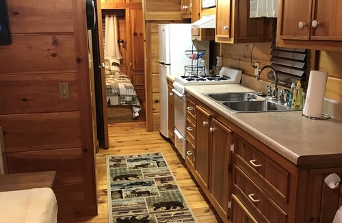 Franklin Cabin | # 10 High Country Haven Camping and Cabins