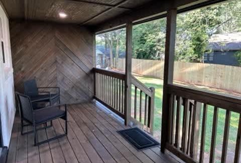 Southwest Raleigh House | 10 Min to Downtown - Smart Tvs - Fast Wi-Fi