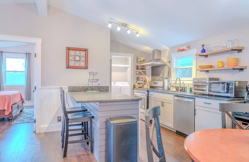Asheville House | 10 minutes to downtown Asheville. Remodeled, Pets Approved!
