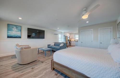 Surf City Hotel | 1008 King Suite, 1st Floor Serenity