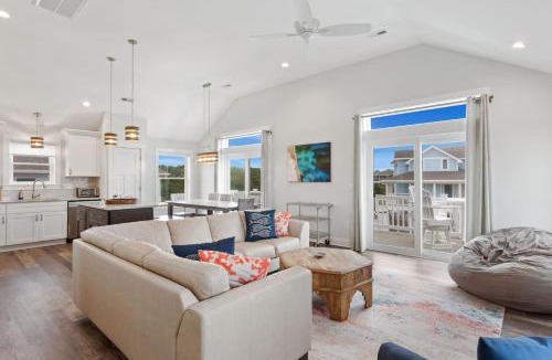 Ocean Hill House | 1013 - High Tides and Philly Forever