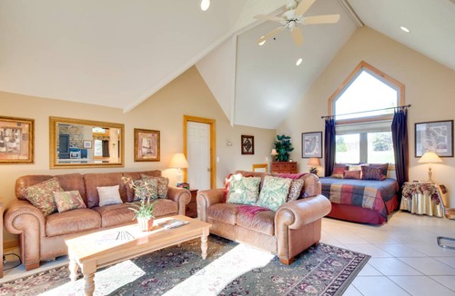 Lake Lure House | 102 m² House ∙ 2 bedrooms ∙ 4 guests