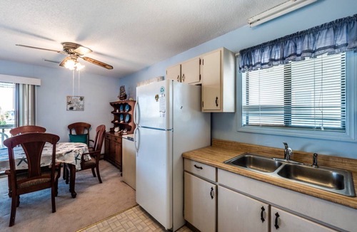 Topsail Beach House | 104 m² House ∙ 3 bedrooms ∙ 6 guests
