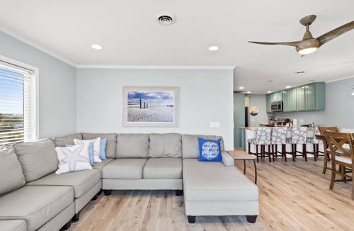 Carolina Beach Condo | 105 m² Condo ∙ 3 bedrooms ∙ 6 guests