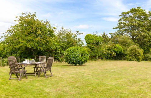 South Charlton Cottage | 105 m² Cottage ∙ 2 bedrooms ∙ 4 guests