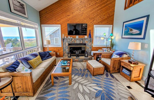 Topsail Beach House | 109 m² House ∙ 3 bedrooms ∙ 6 guests