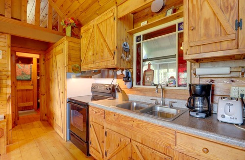 Warne House | 111 m² House ∙ 2 bedrooms ∙ 6 guests