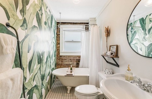 Woodfin House | 111 m² House ∙ 3 bedrooms ∙ 8 guests