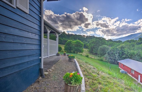 Maggie Valley House | 111 m² House ∙ 2 bedrooms ∙ 4 guests