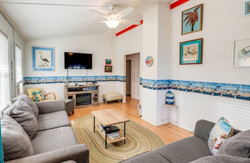 Topsail Beach House | 111 m² House ∙ 3 bedrooms ∙ 8 guests