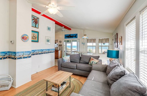 Topsail Beach House | 111 m² House ∙ 3 bedrooms ∙ 8 guests