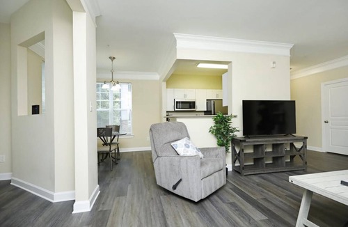 Southwest Raleigh Apartment | 111 m² Apartment ∙ 2 bedrooms ∙ 2 guests