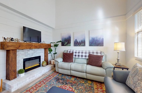 Sapphire Condo | 112 m² Condo ∙ 2 bedrooms ∙ 6 guests