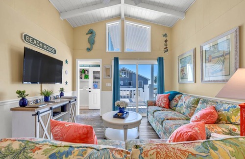 Ocean Isle Beach House | 112 m² House ∙ 4 bedrooms ∙ 9 guests