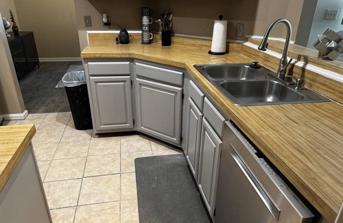 Third Ward Condo | 114 m² Condo ∙ 2 bedrooms ∙ 2 guests