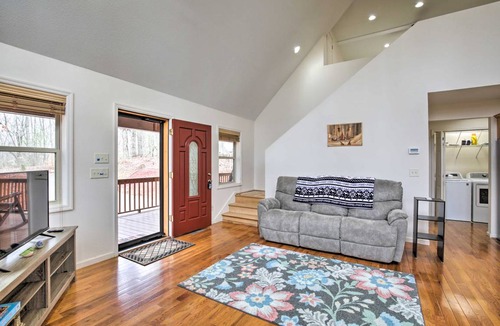 Hayesville House | 118 m² House ∙ 2 bedrooms ∙ 4 guests