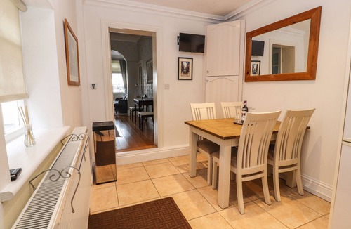 Chester Cottage | 12 Deva Terrace