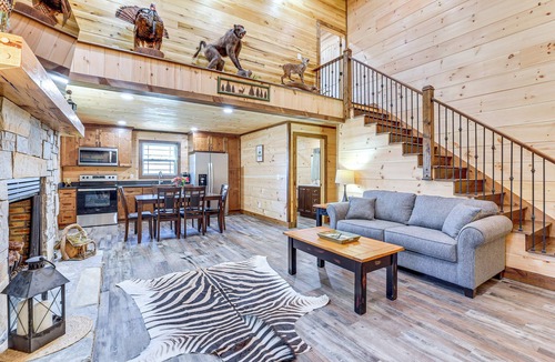 Forest City House | 12 Mi to Tryon International: Forest City Gem!