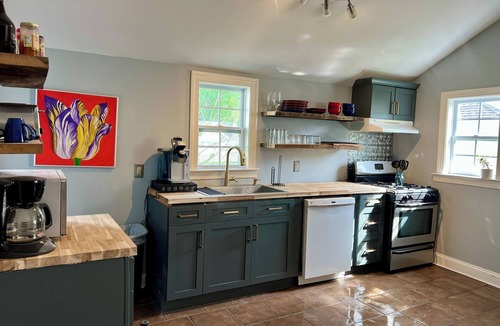 Historic Waverly House | 12 South Abode near Belmont University, Shopping and great food