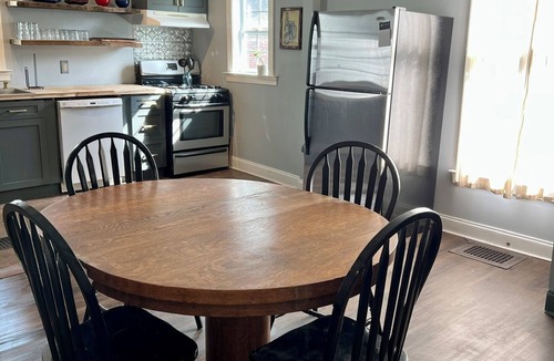 Historic Waverly House | 12 South Abode near Belmont University, Shopping and great food