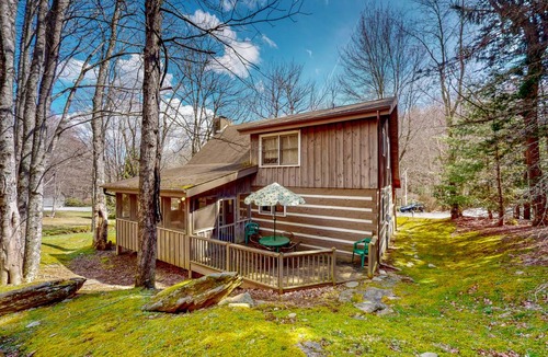 Seven Devils Cabin | 120 m² Cabin ∙ 2 bedrooms ∙ 6 guests