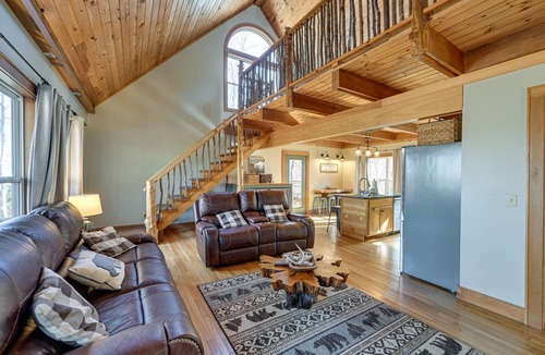Bryson City House | 120 m² House ∙ 3 bedrooms ∙ 6 guests