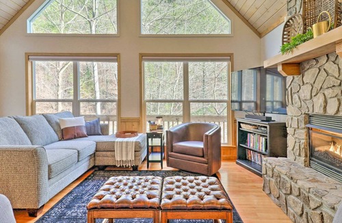 Bryson City House | 122 m² House ∙ 2 bedrooms ∙ 7 guests