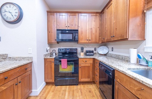 Bear Lake Reserve Cottage | 122 Millstone Lane at Bear Lake Reserve