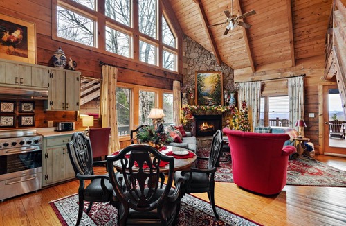 Blowing Rock Cabin | 124 m² Cabin ∙ 2 bedrooms ∙ 4 guests