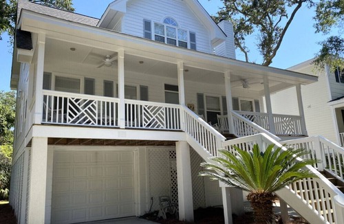 Blue Heron Lake House | 124 Sea Otter - Peaceful Neighborhood with Pond Views