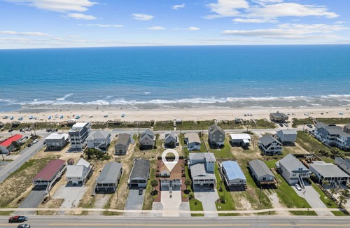 Surf City House | 128 m² House ∙ 4 bedrooms ∙ 10 guests