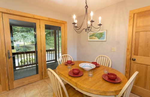 Apple Ridge Cabin | 129 m² Cabin ∙ 2 bedrooms ∙ 7 guests