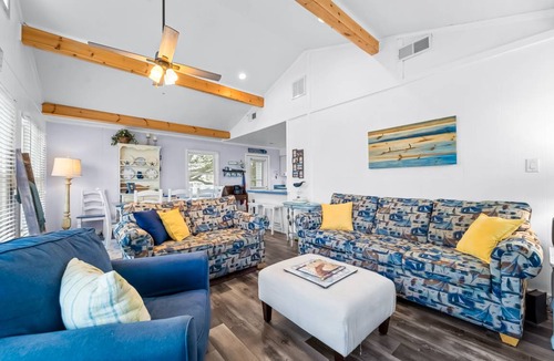 Sea Scape House | 129 m² House ∙ 4 bedrooms ∙ 8 guests