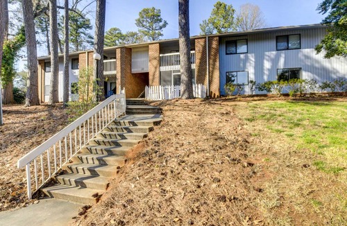 Southwest Raleigh Apartment | 130 m² Apartment ∙ 3 bedrooms ∙ 5 guests