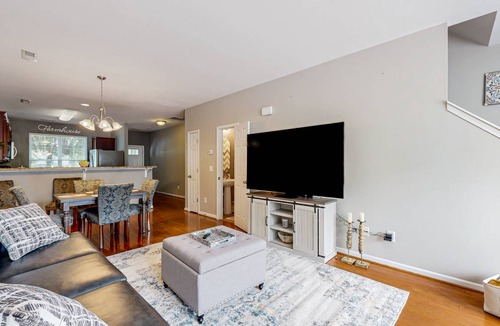 Winston - Salem House | 130 m² House ∙ 2 bedrooms ∙ 4 guests