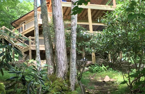 Beech Mountain Ski Chalet | 1300 ft to Ski Beech! New decks and interior updates. Great views Last min deals