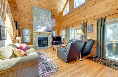 Waynesville House | 134 m² House ∙ 3 bedrooms ∙ 8 guests