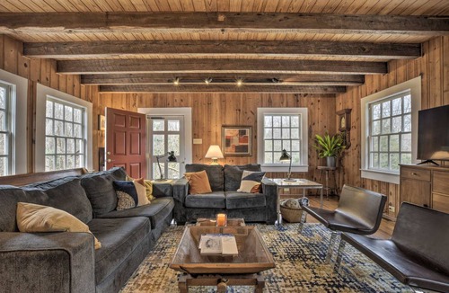 Pittsboro Cottage | 136 m² Cabin ∙ 2 bedrooms ∙ 6 guests